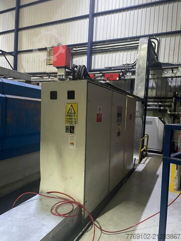 Injection molding machine Remu RM4000