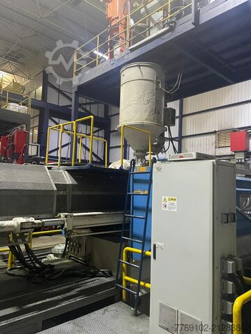 Injection molding machine Remu RM4000