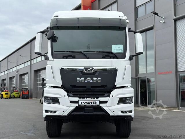 Timber transporter MAN TGS 33.520 6x6 BL Kurzholz Plattform Epsilon Kran