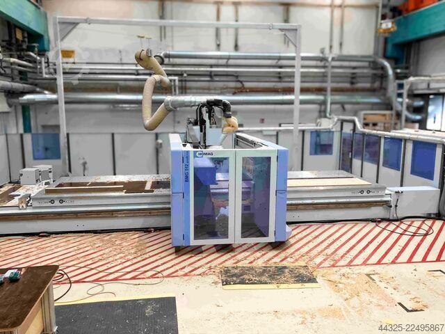Bearbeitungszentrum mit Nestingtisch HOMAG PROFI BMG 512/74/19/F/R