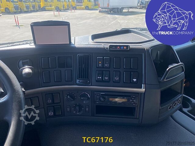 Refrigerated/frozen transport Volvo FM 330