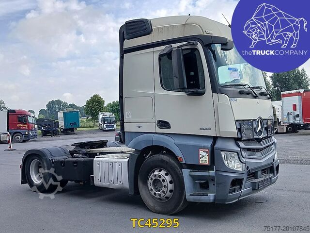 Standard-SZM Mercedes-Benz Actros 1843