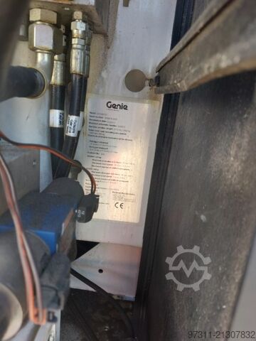 Scissor lift Genie GS-3369 RT OR