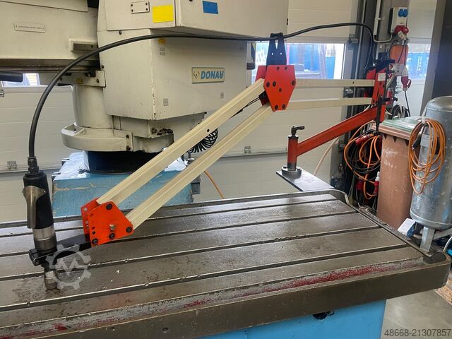 Pneumatischer Gewindeschneidarm Wiemers AT 12 II