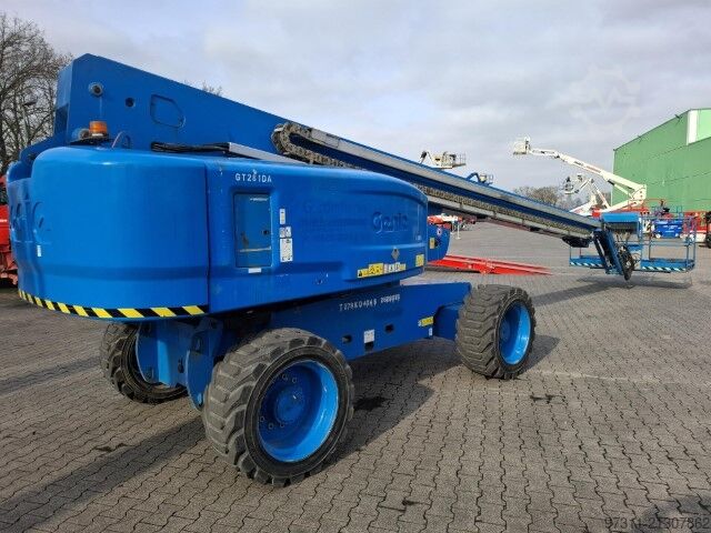 Telescopic work platform Genie S-85