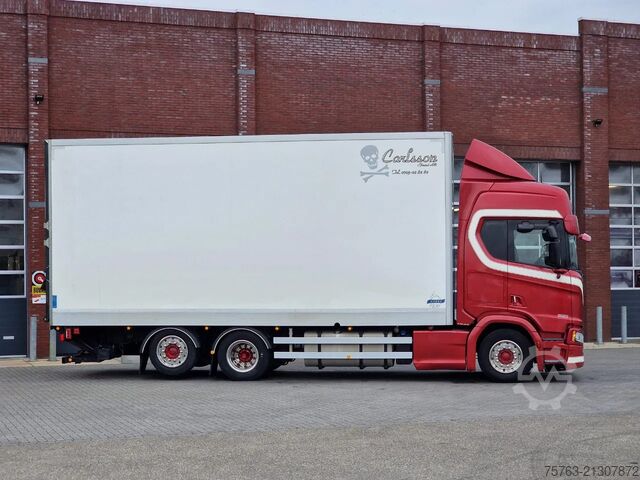 Suitcase Scania R580 V8 NGS Highline 6x2*4 - Box with sidedoors...