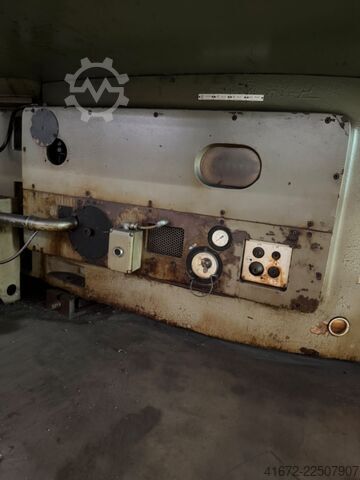 Zahnrad-Abwälzfräsmaschine - vertikal PFAUTER P 1800 B