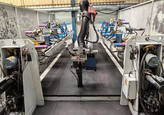 2-Stationen Schweißroboterzelle ABB 2-Stationen Schweißroboterzelle