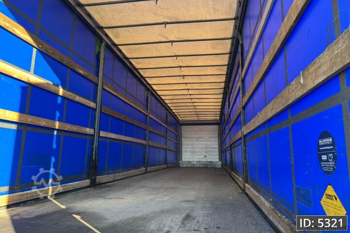 Schiebeplanen Schmitz Cargobull SCB*S3T / Disk brakes / DHOLLANDIA