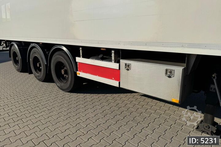 Kühl-/Tiefkühltransport HTF HZO 39 / LZV Doorlader / Steering axle
