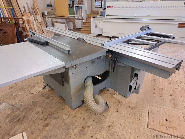 Sliding table saw Altendorf F45