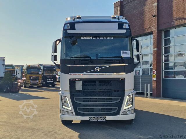 Standard-SZM Volvo FH 13.500 Globetrotter 6x2 - Full air - Full sp...