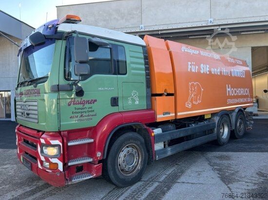 Special purpose truck MAN TGA 26.440 6X2-2 LL, HOCHDRUCK KEHRMASCHINE 300 BAR,  LENK-LIFTACHSE, VOLL-LUFT, E4