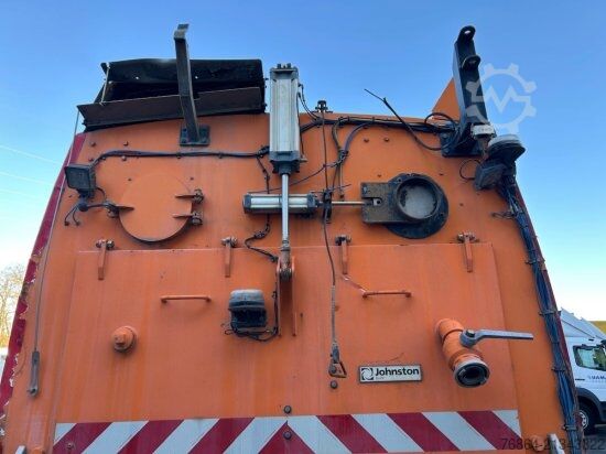 Special purpose truck MAN TGA 26.440 6X2-2 LL, HOCHDRUCK KEHRMASCHINE 300 BAR,  LENK-LIFTACHSE, VOLL-LUFT, E4