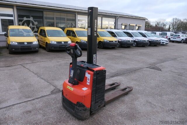 Manual stacker bt SWE 080L Batterie 05/2020