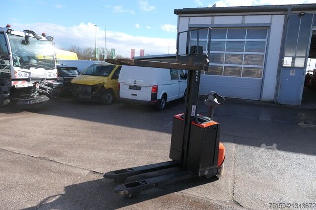 Manual stacker bt SWE 080L Batterie 21/2025