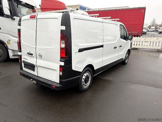 Panel van Opel Vivaro B 1,6 CDTI L2H1 3,0t, AHK, Sortimo-Regale