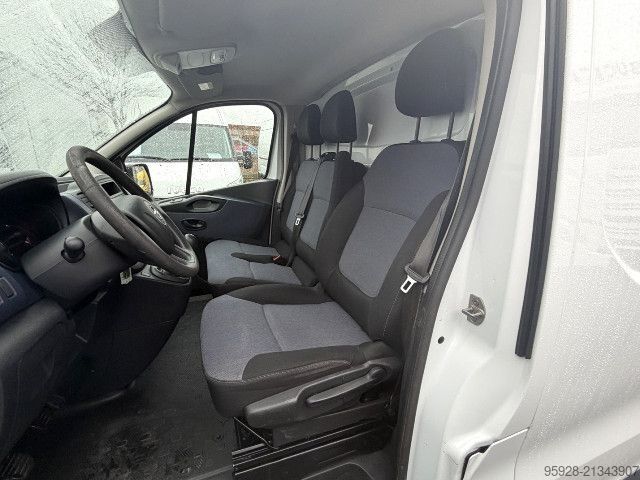 Panel van Opel Vivaro B 1,6 CDTI L2H1 3,0t, AHK, Sortimo-Regale