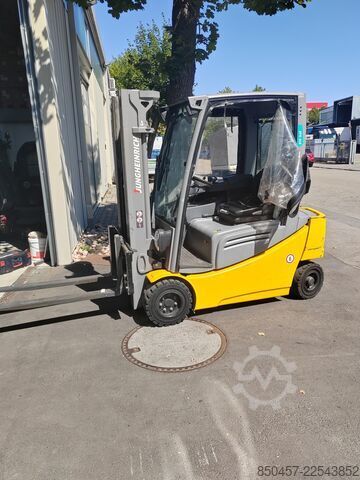 Elektrisch – 4 Räder Jungheinrich EFG 318