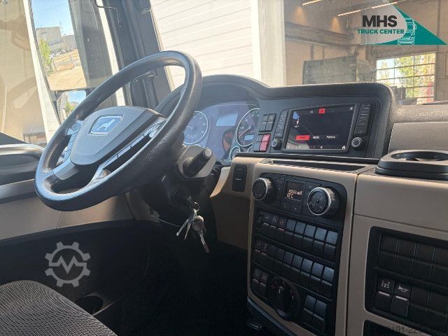 Standard SZM MAN TGX 18.500 4X2 BLS
