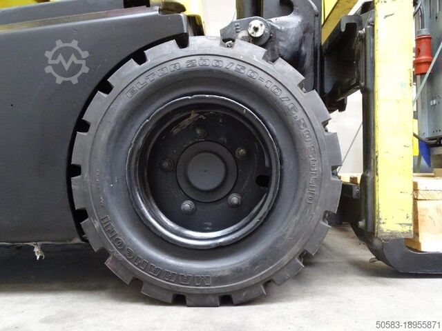 Electric 3-wheel forklift Hyster J2.0XNT