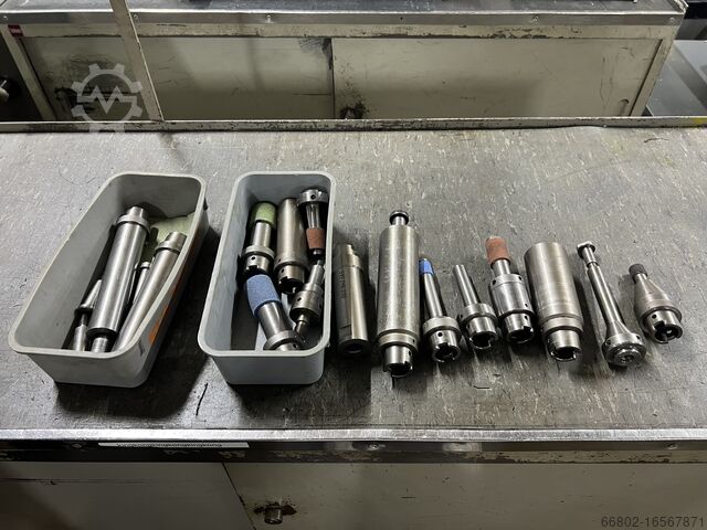 Innen- und Aussenrundschleifmaschine STUDER S145