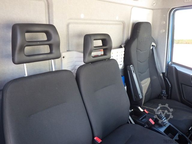 Box van IVECO ML 75 E 21 P Koffer 7,25m/Aufstiegstreppe/Klima