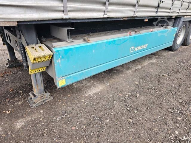 Open semitrailer with tarp KRONE Gardine Standard, Plaettenkasten, Liftachse