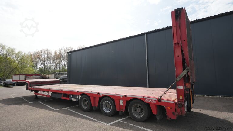 Semi low-loader Nooteboom MCO-48-03V 3 axle semi low loader extendable