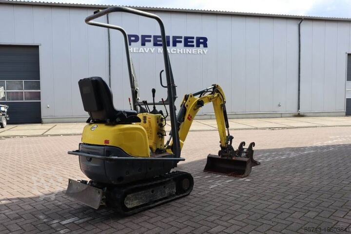 Mini excavator Wacker Neuson SWE08B Wacker Neuson mini excavator including 2 bu