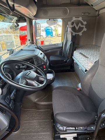 Standard tractor unit DAF XF 106.460,  dt. LKW !!! TOP!!!