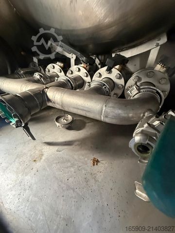 Tanker semitrailer SCHRADER D/NRW/0341, Edelstahl 5 x 5000Liter