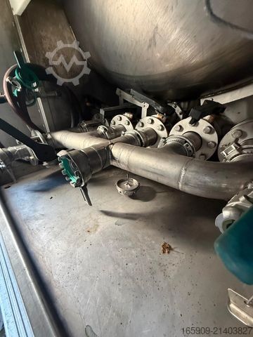 Tanker semitrailer SCHRADER D/NRW/0341, Edelstahl 5 x 5000Liter