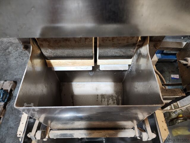 Weighing & filling machine Ward Bekker Systems Linear Weigher LZ142