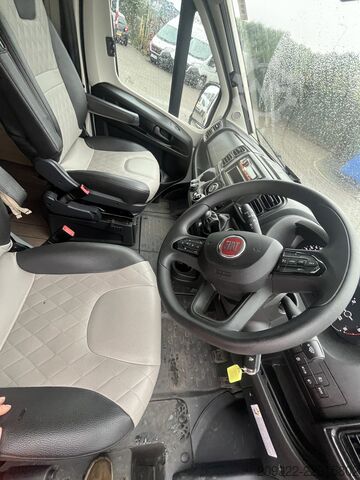 Wohnwagen/Wohnmobil 2024 Fiat Ducato Weinsberg Carabus | Manuale | Tetto a Soffietto