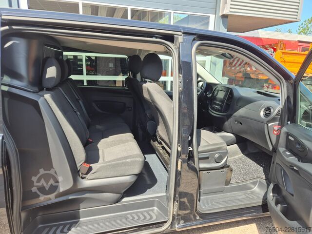 Lieferwagen Doppelkabine Mercedes-Benz eVito L2 DC 5 Pers/ Airco/ Camera/ 2X schuifdeur