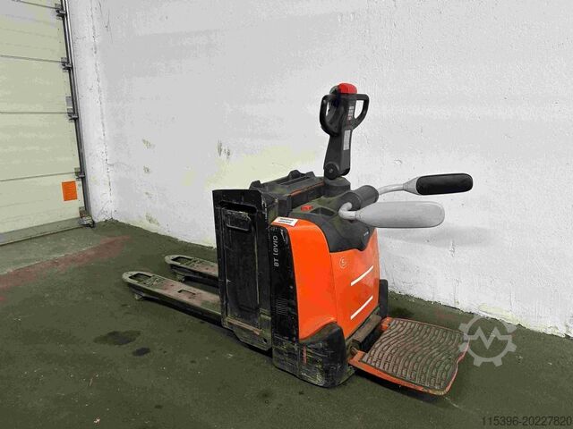 Electric Pallet Truck Toyota LPE 200