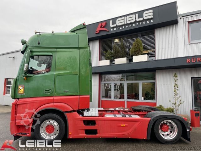 Volume tractor unit MERCEDES-BENZ Actros 1848 Mega*Big Space*Luft*Standklima*