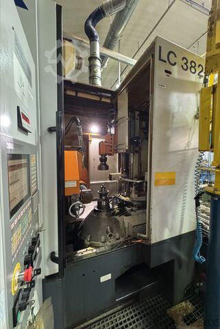 Gear hobbing machine Liebherr LC 382