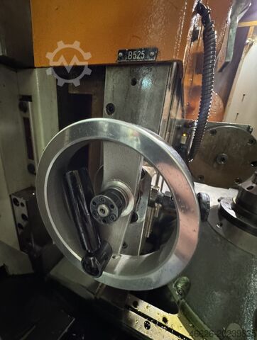 Gear hobbing machine Liebherr LC 382