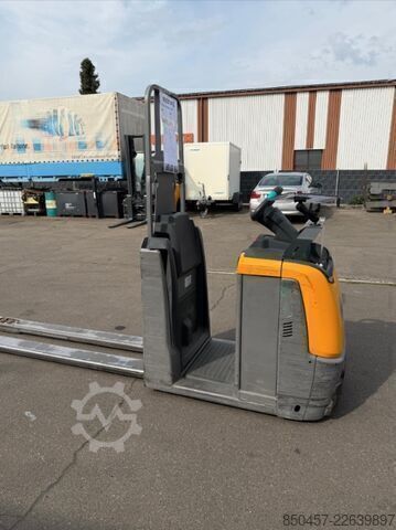 Horizontal Order Pickers Jungheinrich ECE 225 Li-on 4pc available