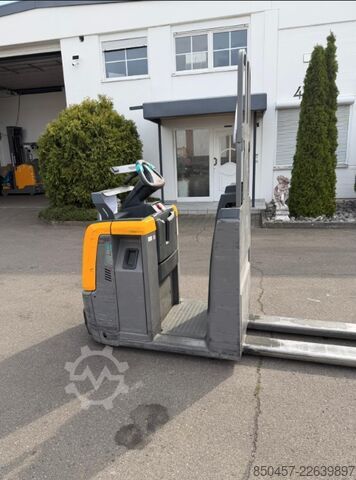Horizontal Order Pickers Jungheinrich ECE 225 Li-on 4pc available