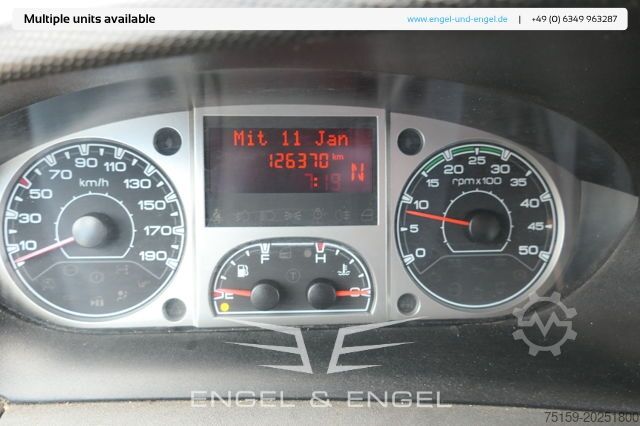 Transporter mit Koffer iveco Daily 35 S11 C30C AUTOMATIK KAMERA MAXI Regale LUFT DURCHGANG