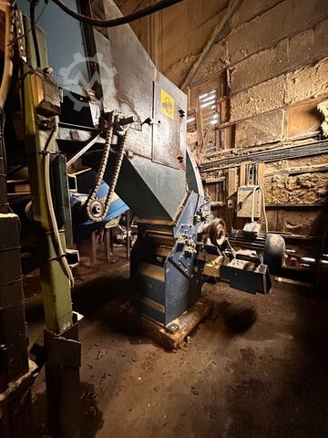 Holzschredder BRUKS 602 CS