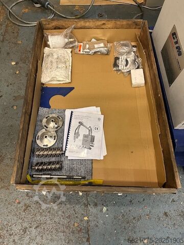 Polyurethane processing machine OMS IMPACT 100