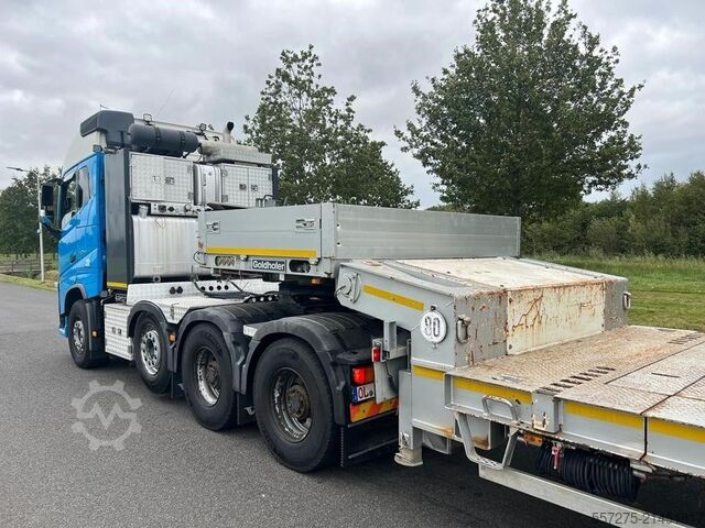 Semi low-loader Goldhofer STZ-L4-33/80