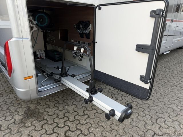 Integrated camper BÜRSTNER Elegance I 910 G 700 W Solar, 7000km, Hubstützen