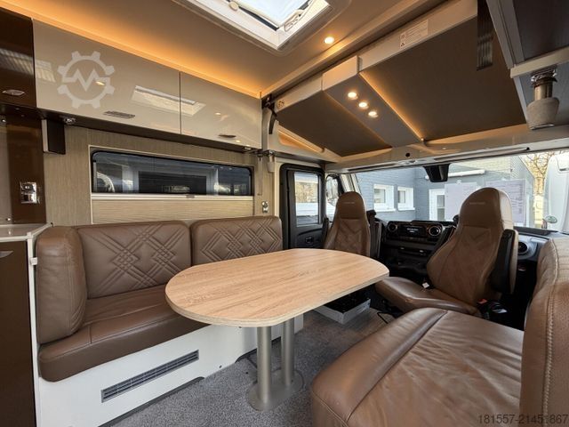 Integrated camper BÜRSTNER Elegance I 910 G 700 W Solar, 7000km, Hubstützen
