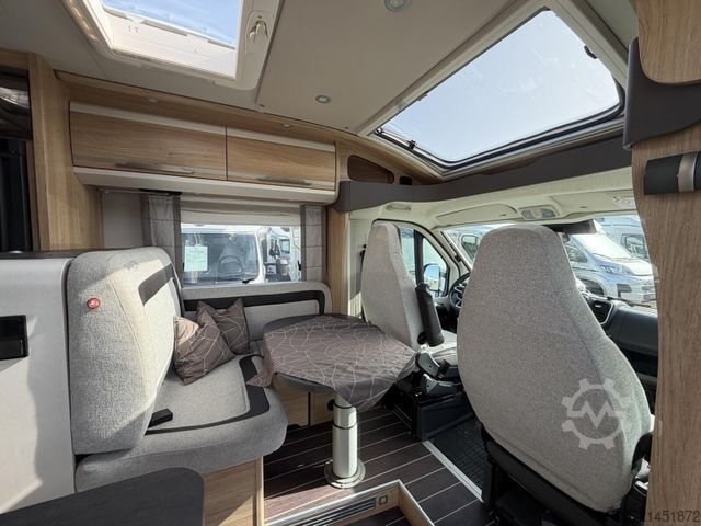 Semi-integrated camper KNAUS Sky Ti 590 MF Platinium  1. Hand, Lithium, Navi