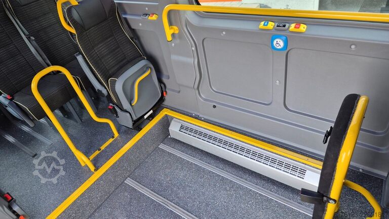Kleinbus Opel Movano Bürgerbus Fiat Peugeot